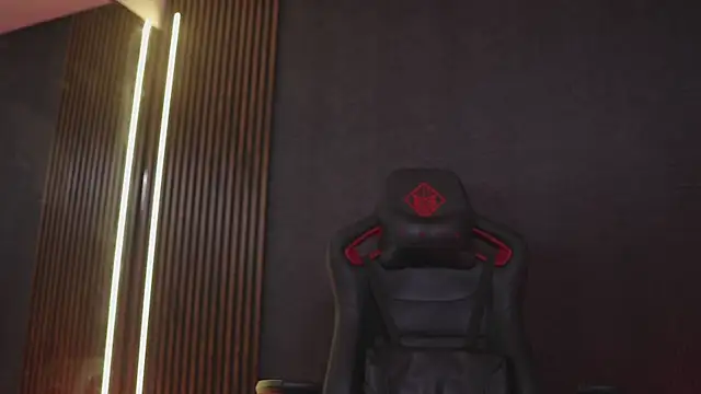 JacksonOlsenn: απευθείας συνομιλία ΧΧΧ