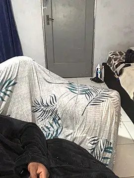 Redfucks333's Live XXX Chat