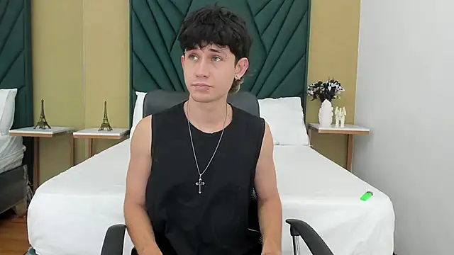 Michael_blue's Live XXX Chat