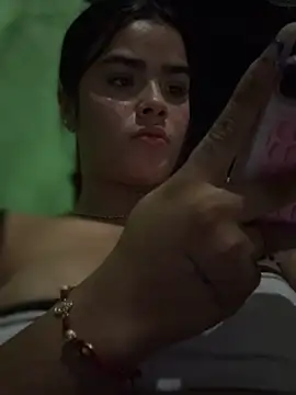 Kaily_Sweet16: απευθείας συνομιλία ΧΧΧ