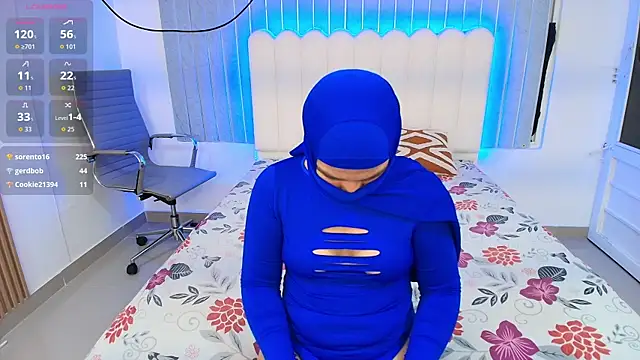 ZainaNour Chat XXX live