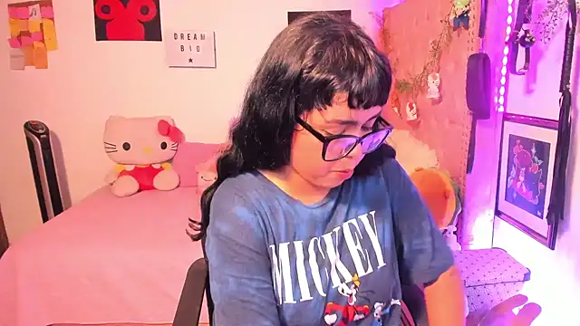 XXX chat uživo modela LillyCandy