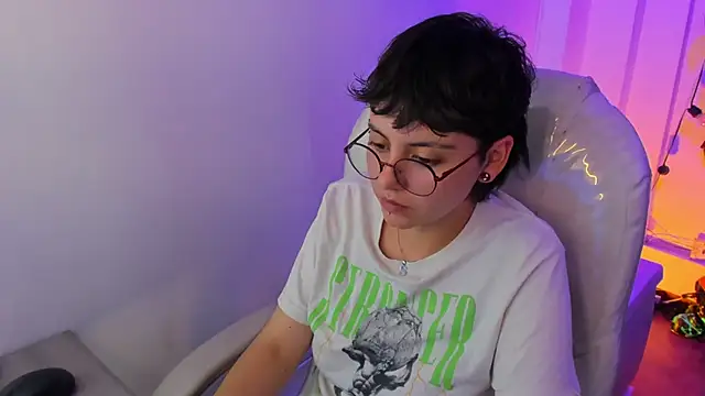 Nathaly_ds Chat XXX live