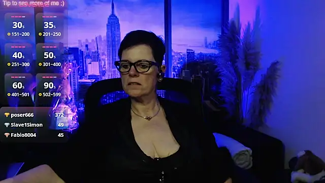 ninarandmann's Live XXX Chat