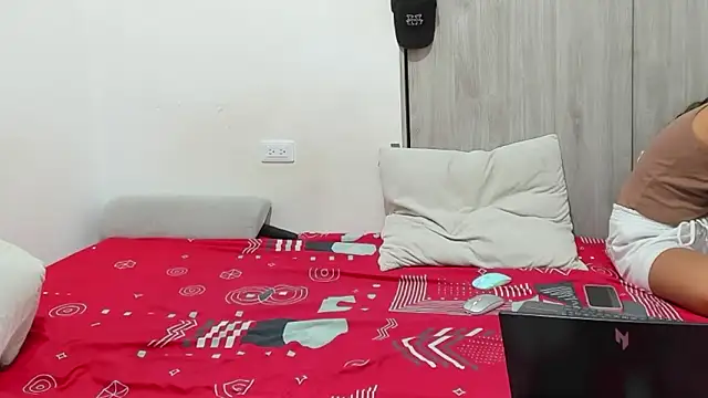 Chat XXX ao vivo de bonyclyde2203