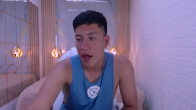 DominantBoy4n Webbikameraesitys