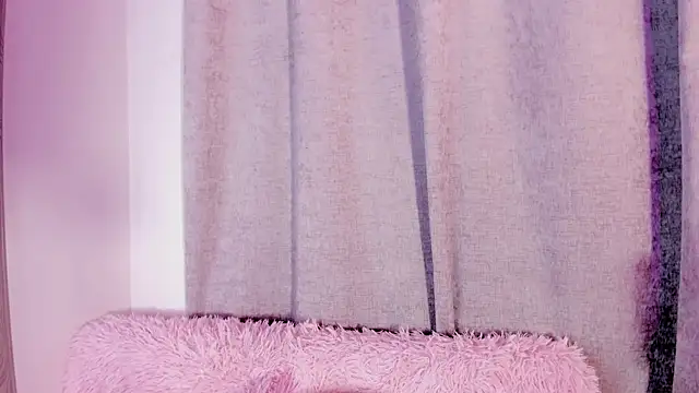 ameliiaa_smith Adlı Modelin Canlı XXX Sohbeti