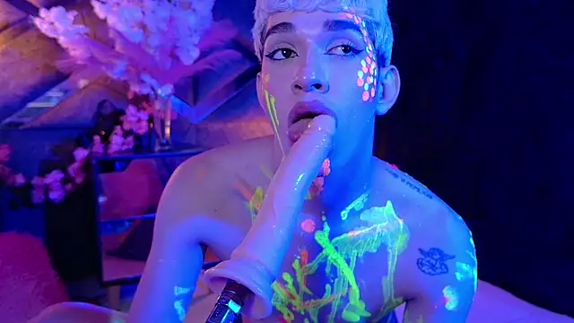 Cherry_zayden_'s Live XXX Chat