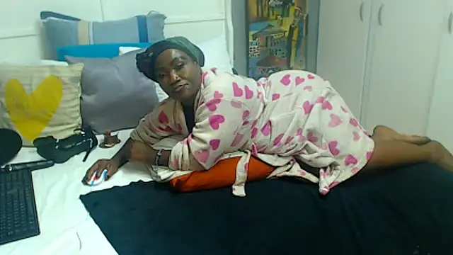 Brunettedevon33's Webcam Show