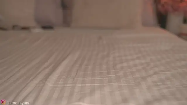 XXX chat uživo modela Alyonaqueen_