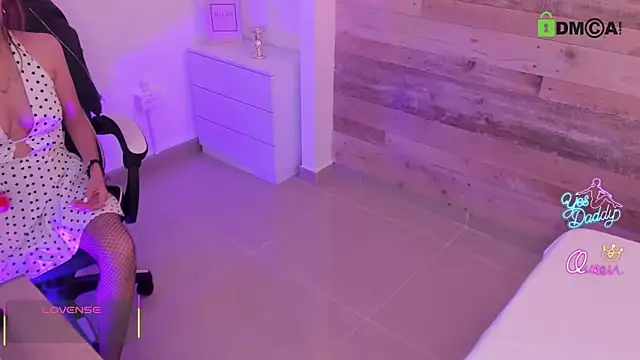 candy_summer28's Live XXX Chat