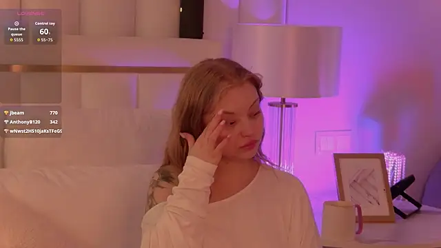 Czat XXX na żywo – MollyHilton