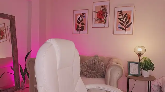 XXX chat uživo modela DahianaWalcott