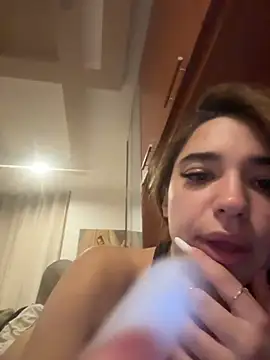 ItalianGirl Webcam show
