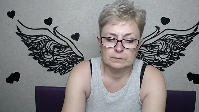 Chat XXX en directo de EmiliaGree