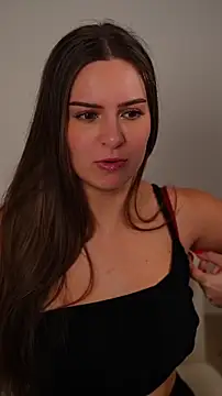 juliakhaleesii's Live XXX Chat