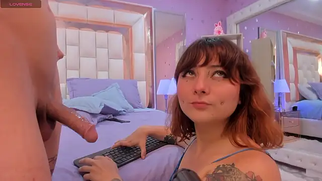 Goldentemptation_n Live XXX chat