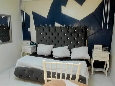 sara_gray__n Live XXX chat