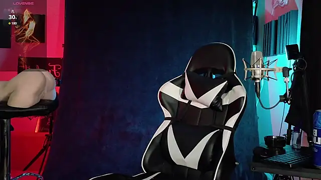 โชว์เว็บแคมของ FiftyShadez