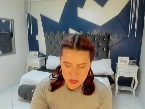 Czat XXX na żywo – sara_gray__