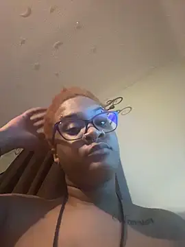 nickytheehawtie's Live XXX Chat