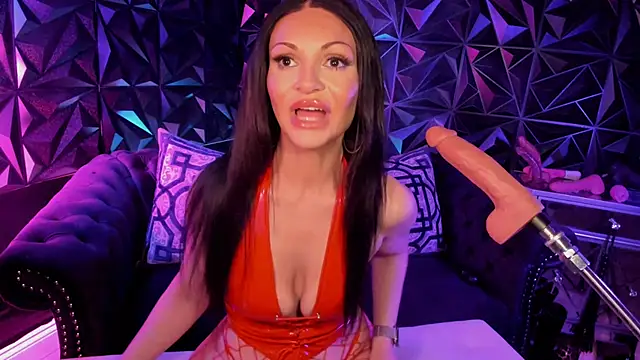 NatashaxoBangs' Live XXX Chat