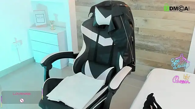 candy_summer28's Live XXX Chat