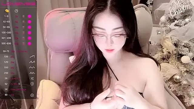 Monica-666888-'s Webcam Show