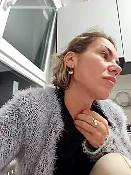 عرض كام FeliciaKrige