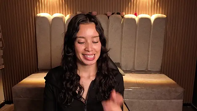 _Mia_Evans_1n Live XXX chat