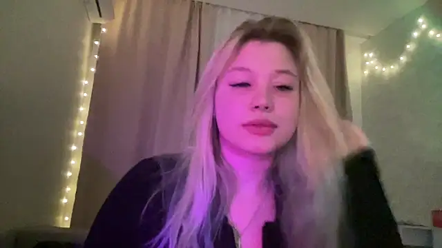 Lulu_Di Chat XXX live