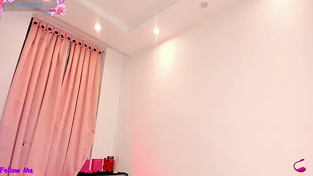 SophieRossi: απευθείας συνομιλία ΧΧΧ