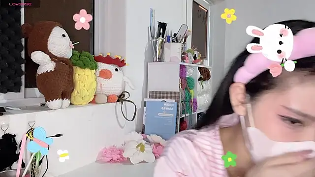 Živý XXX chat Tieu-May