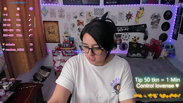 دردشة Cherry_blush_ الجنسية المباشرة