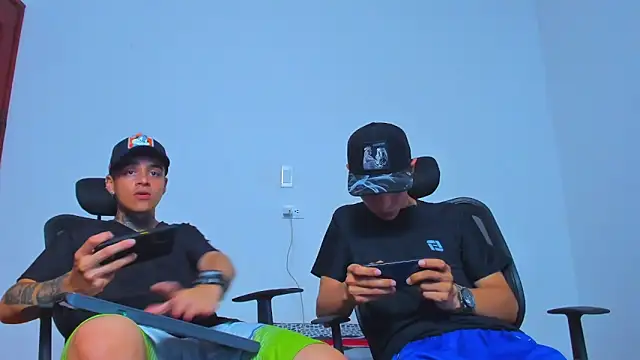 عرض كام Thomas-Wil