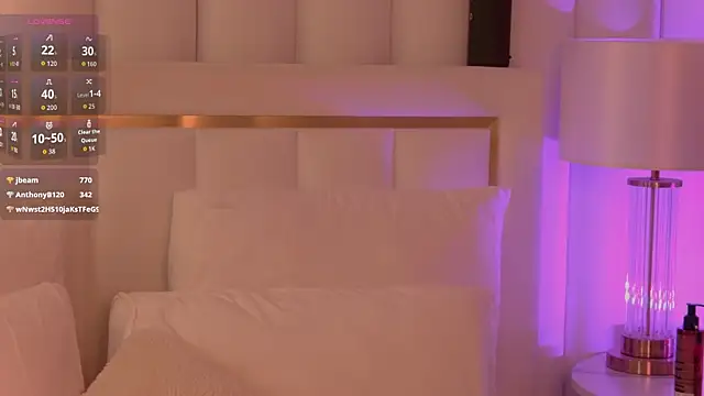 MollyHilton: онлайн-секс-чат