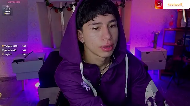 Webkamerová show kaelwolf_tay