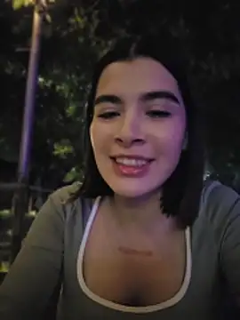 Sweetnahoxxx: онлайн-секс-чат