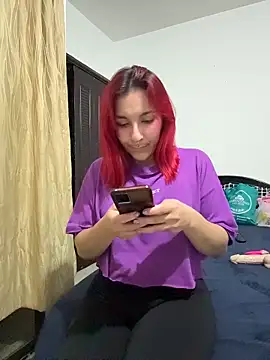 Amelie-RedHoney Obrolan Langsung XXX