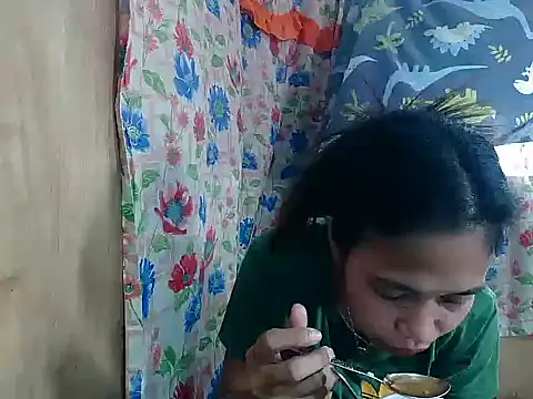 PinaySkinnyGirl's Live XXX Chat