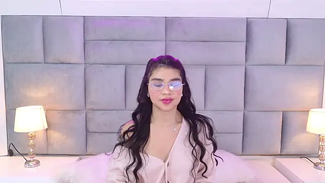 Chatroom XXX en direct de OliviaDiaz