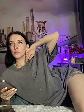 Chatroom XXX en direct de MonicaSweetx