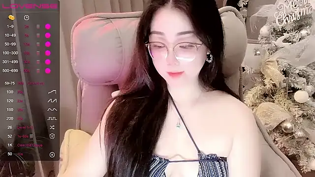 Monica-666888-'s Webcam Show