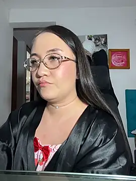 XXX chat uživo modela Melody_Spencer26