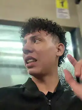 yoursexyjose লাইভ XXX চ্যাট