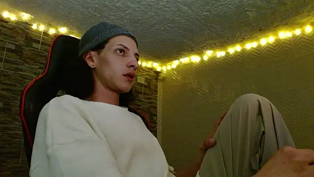 alurba666 Chat XXX in diretta