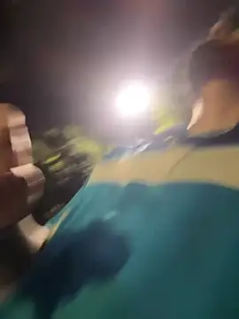 lindaandtony webkamerás műsora