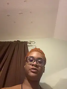 nickytheehawtie Chat XXX live