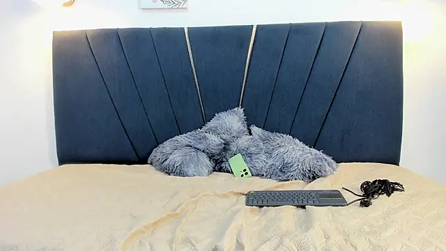 esteban_cum18 在線直播表演