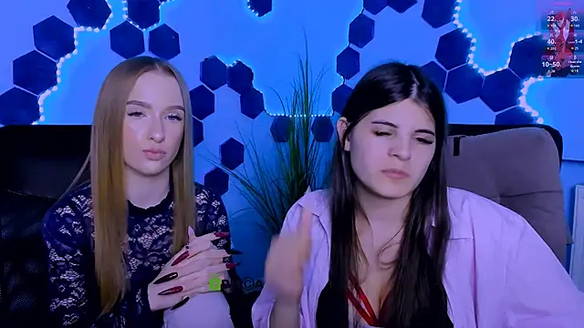 lizzie_boom_'s Live XXX Chat